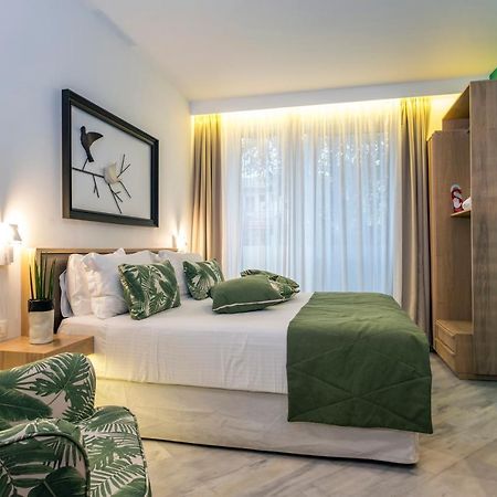 Kalamaki Luxury Suites Extérieur photo