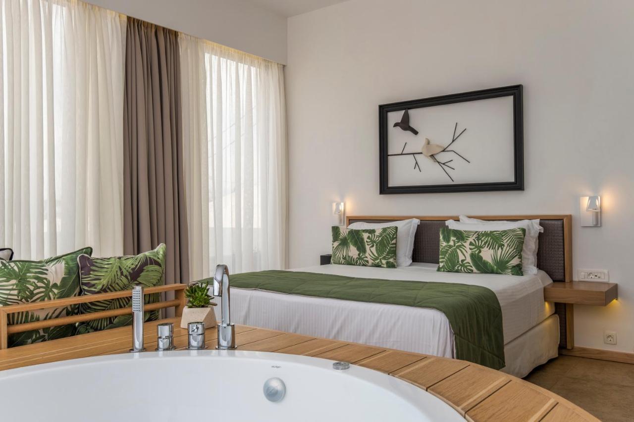 Kalamaki Luxury Suites Extérieur photo